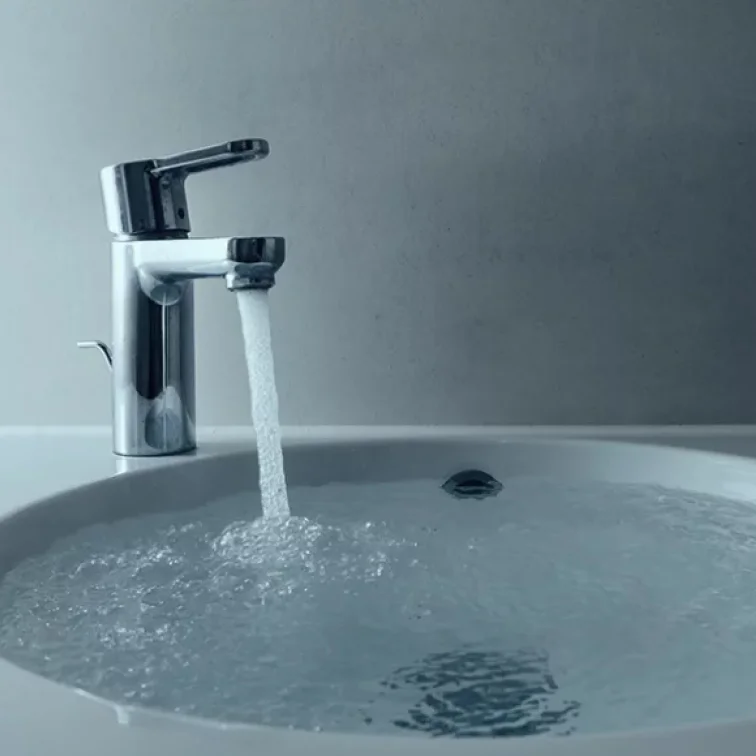 Household plumbing drain cleaning service